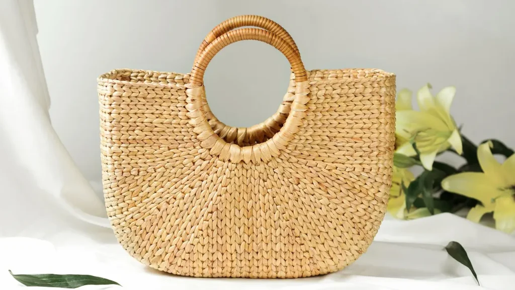 Ways to Wear a Raffia Bag This Summer
